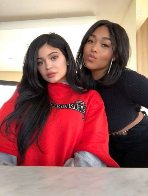 超模肯豆秀,超模肯豆布克