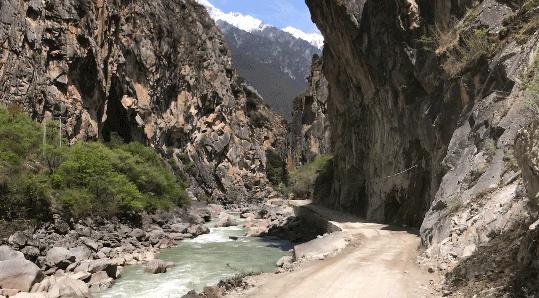 老司机带你跑十天高速,34小时1600公里拉力赛世界纪录