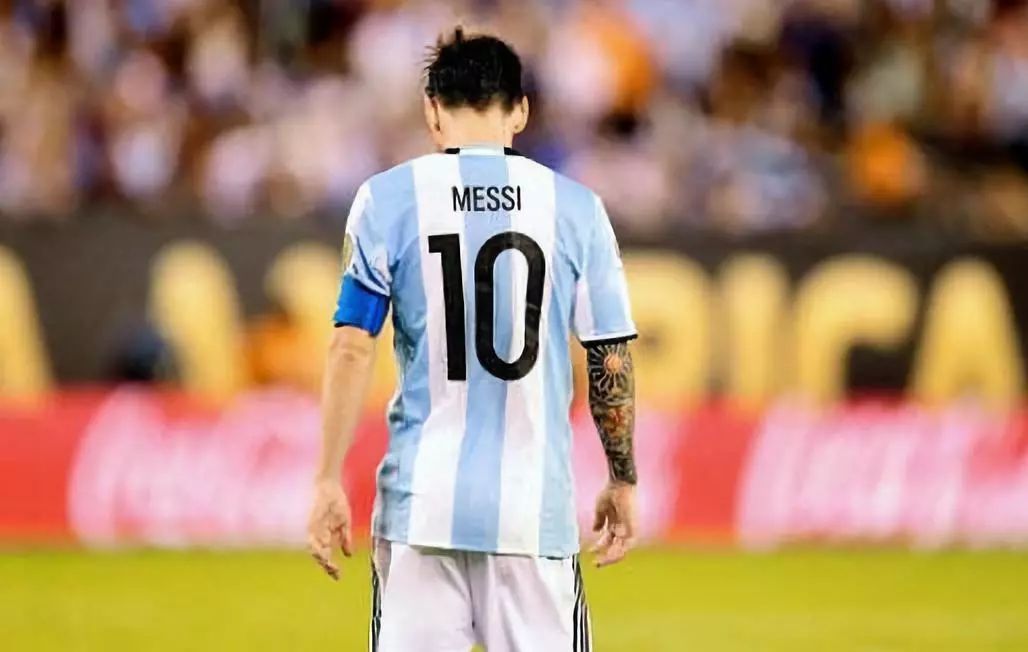 梅西登基过程视频,梅西登基球王宝座马拉多纳