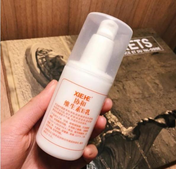 改善肌肤暗沉的便宜老国货,30岁以上混干皮肤色暗沉精华推荐