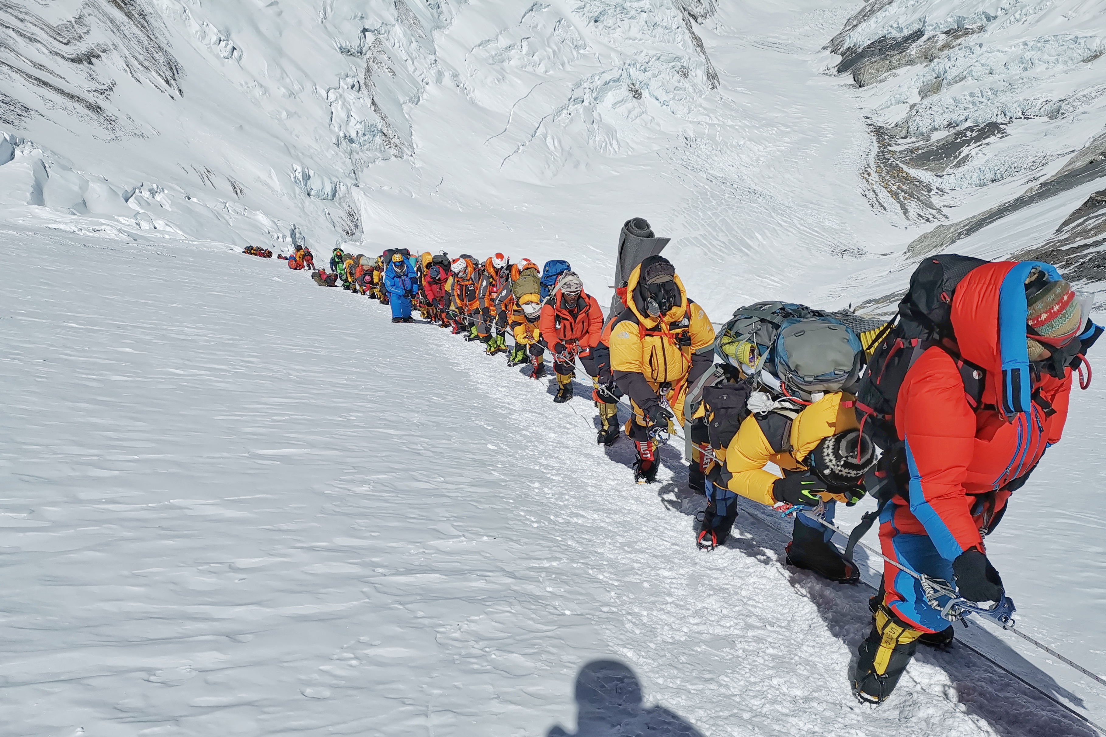 珠峰有多拥挤,珠峰每年有多少人遇难