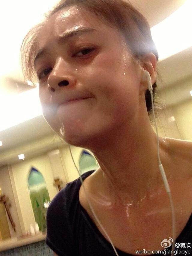 小时候感冒吃了就发汗的药,小时候学校熬的预防感冒中药