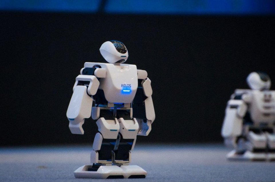 扬言要摧毁人类的机器人索菲亚,索菲亚我会毁灭人类