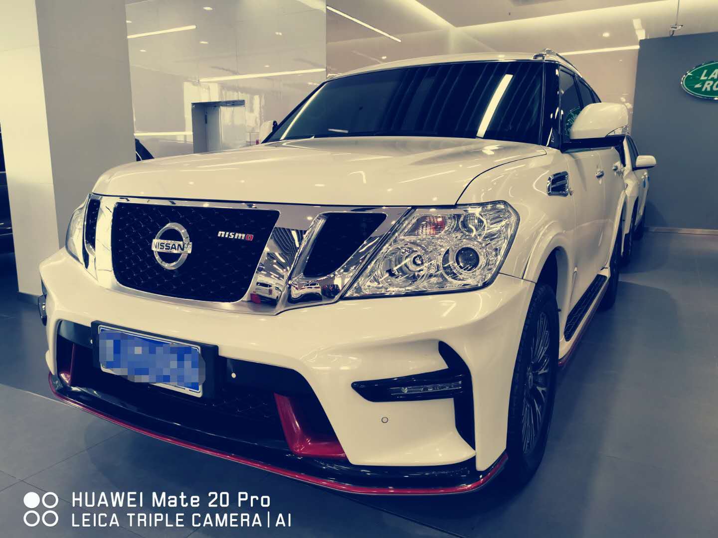 硬派途乐越野车改什么颜色好看,途乐4.0改装机械增压多少钱