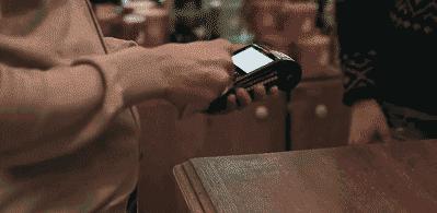 掏空女孩钱包,掏空女孩的钱包