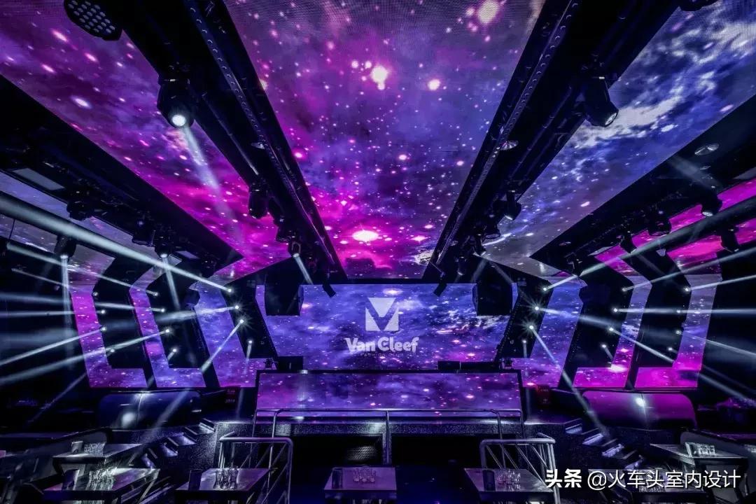 赛博朋克风格酒吧设计,赛博朋克设计酒吧