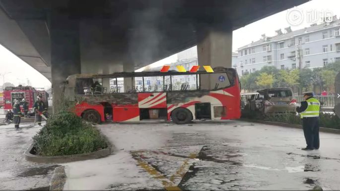 「三分钟法治新闻全知道」英国检方对央视女记者撤诉