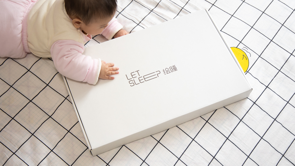 妈妈们都给宝宝枕什么样的枕头呢,什么枕头透气性最好适合宝宝枕