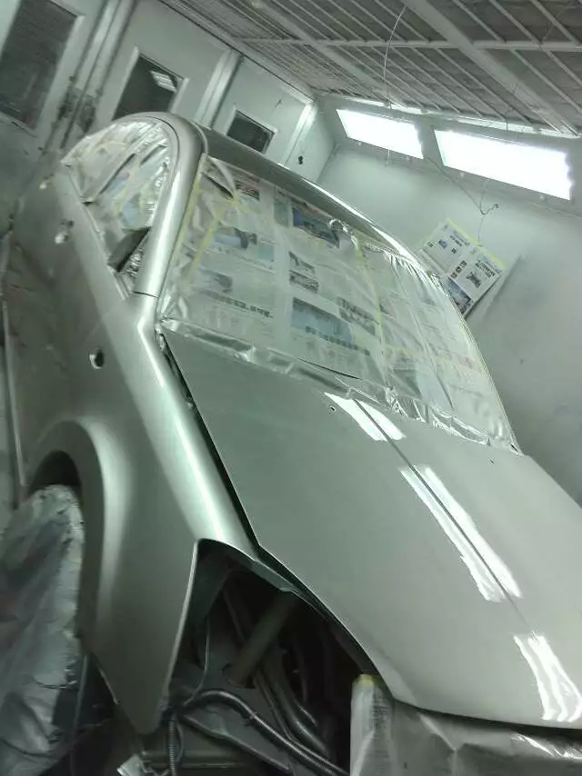 汽车漆面起泡是怎么回事,漆面起泡修复