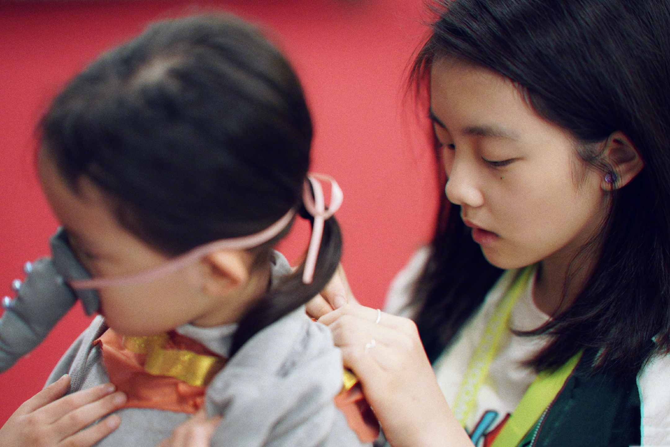 爷爷做梦梦到萝卜，黄磊女儿多多听到后画出梦境，好暖心