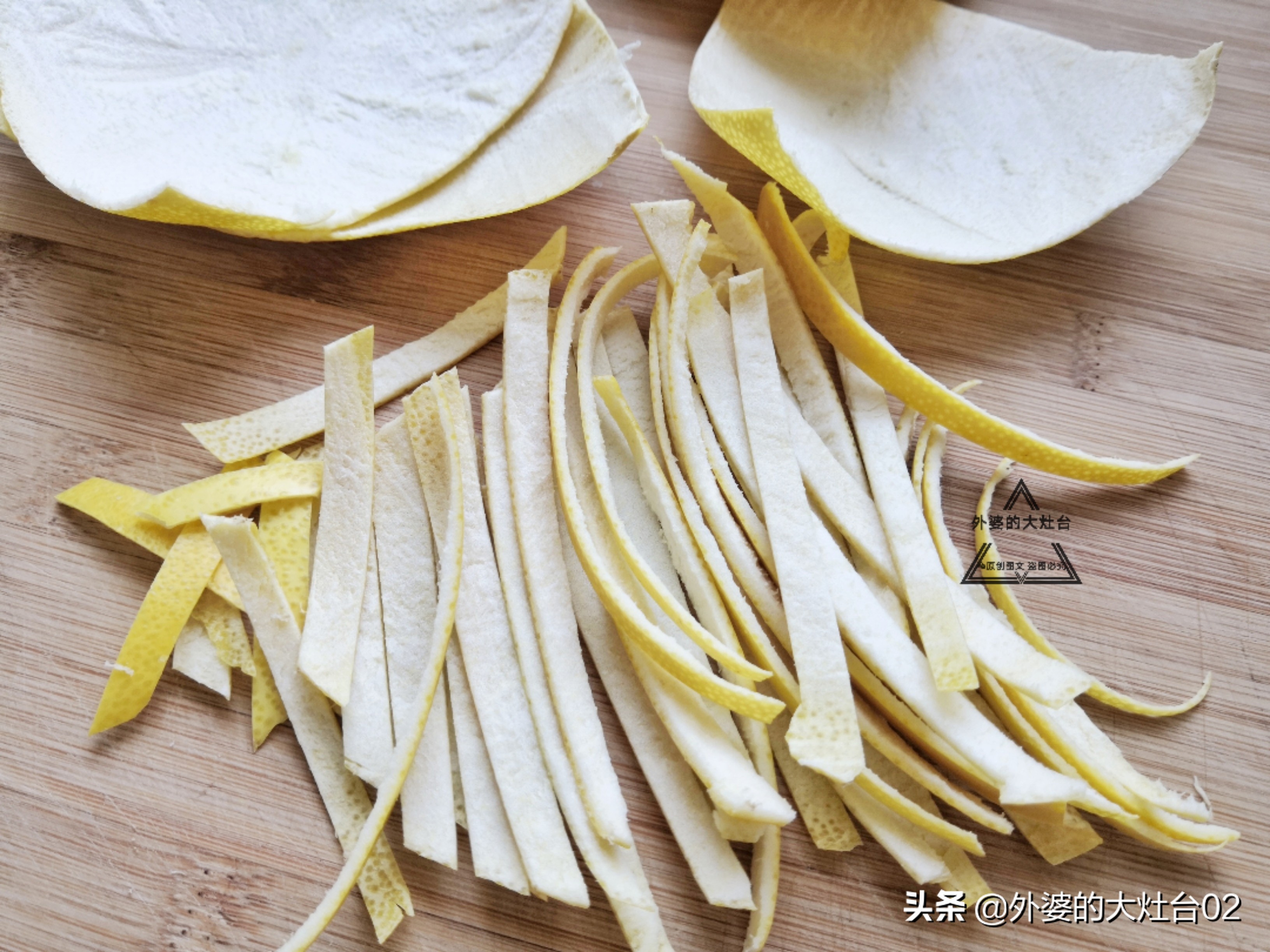 小孩吃了个柚子咳嗽了,太酸的柚子小孩吃多有什么影响