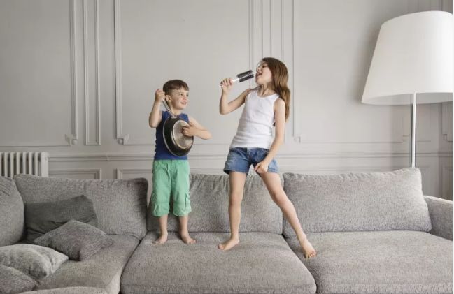 适合小朋友锻炼的亲子游戏,吹啊吹啊我的骄傲和放纵搞笑版