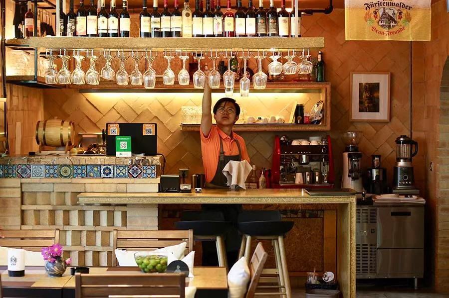 兰州不得不去的花园餐吧,兰州啤酒花园餐吧