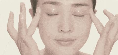 黑眼圈重有细纹怎样遮黑眼圈,有浓厚的黑眼圈该怎么淡化黑眼圈