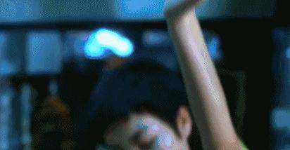 一旦开始性感,你再也毁不掉她了