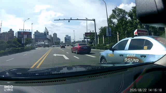 流媒体行车记录仪不防眩目,双录流媒体记录仪