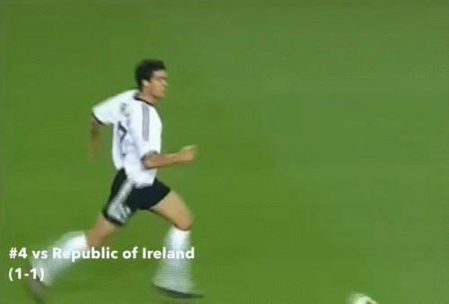 21世纪足球十大中锋克洛泽,克洛泽首次首发帽子戏法