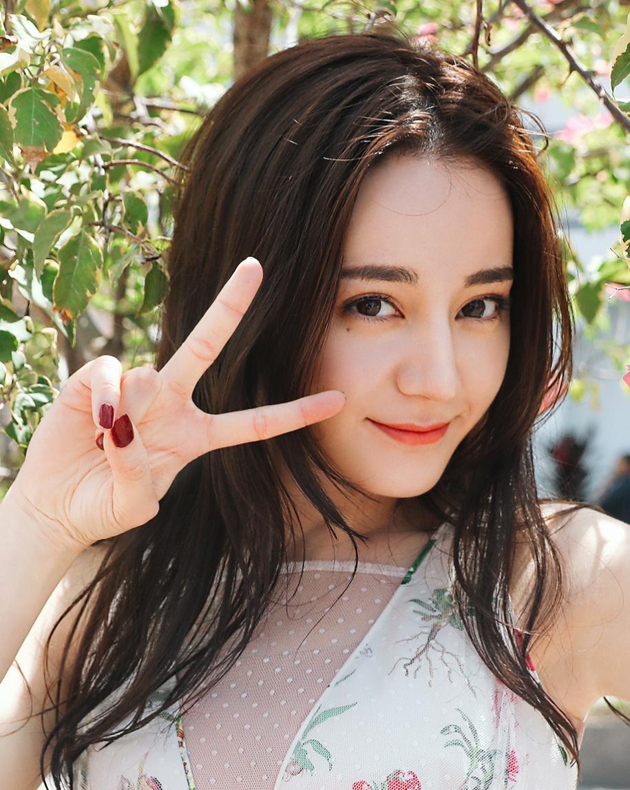 三个地方有痣的女人越长越仙气,长痣的女人特征