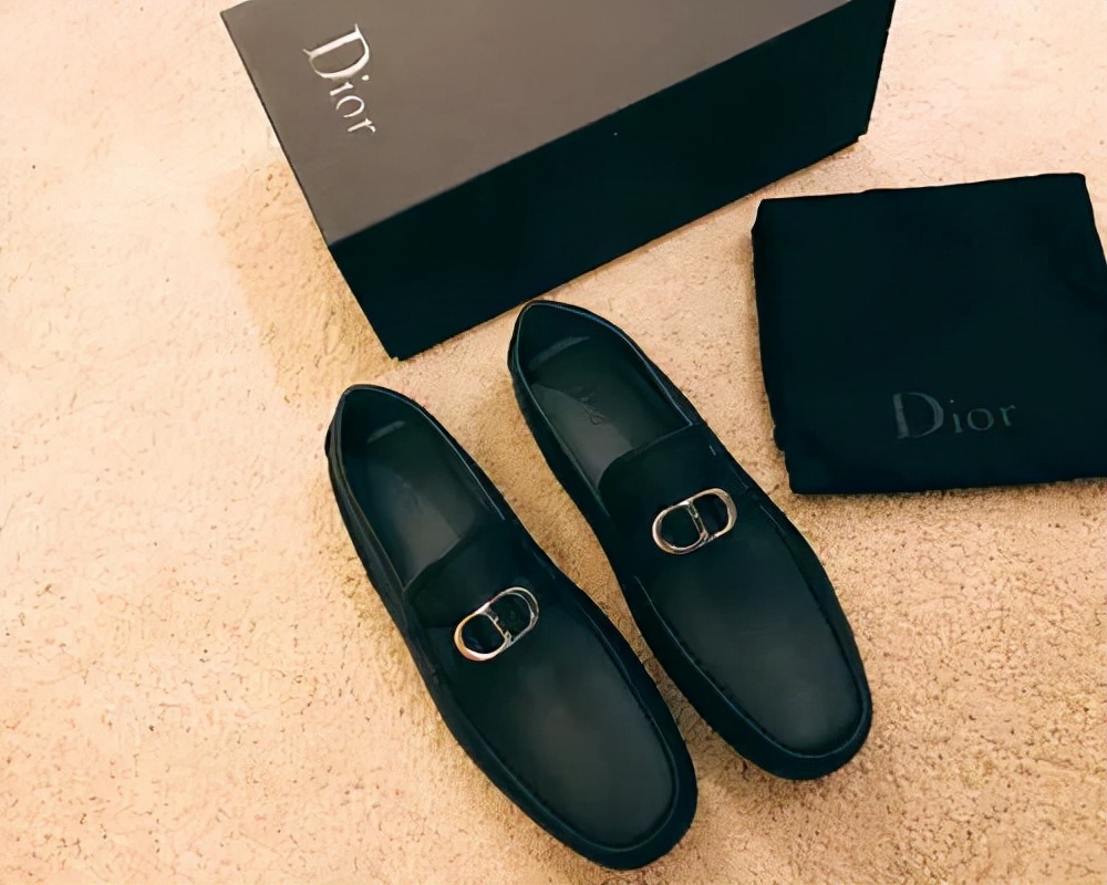 dior在法文中的含义,dior在法国怎么念