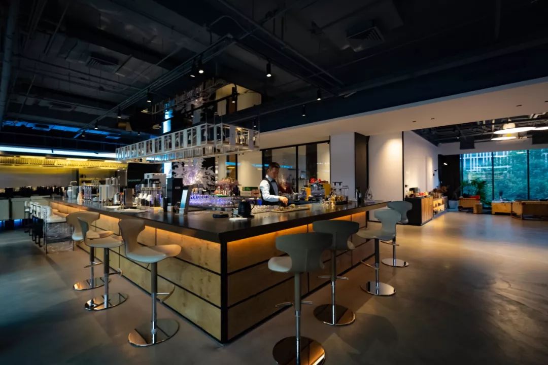 大董酥不腻烤鸭介绍,大董酥不腻烤鸭宣传片