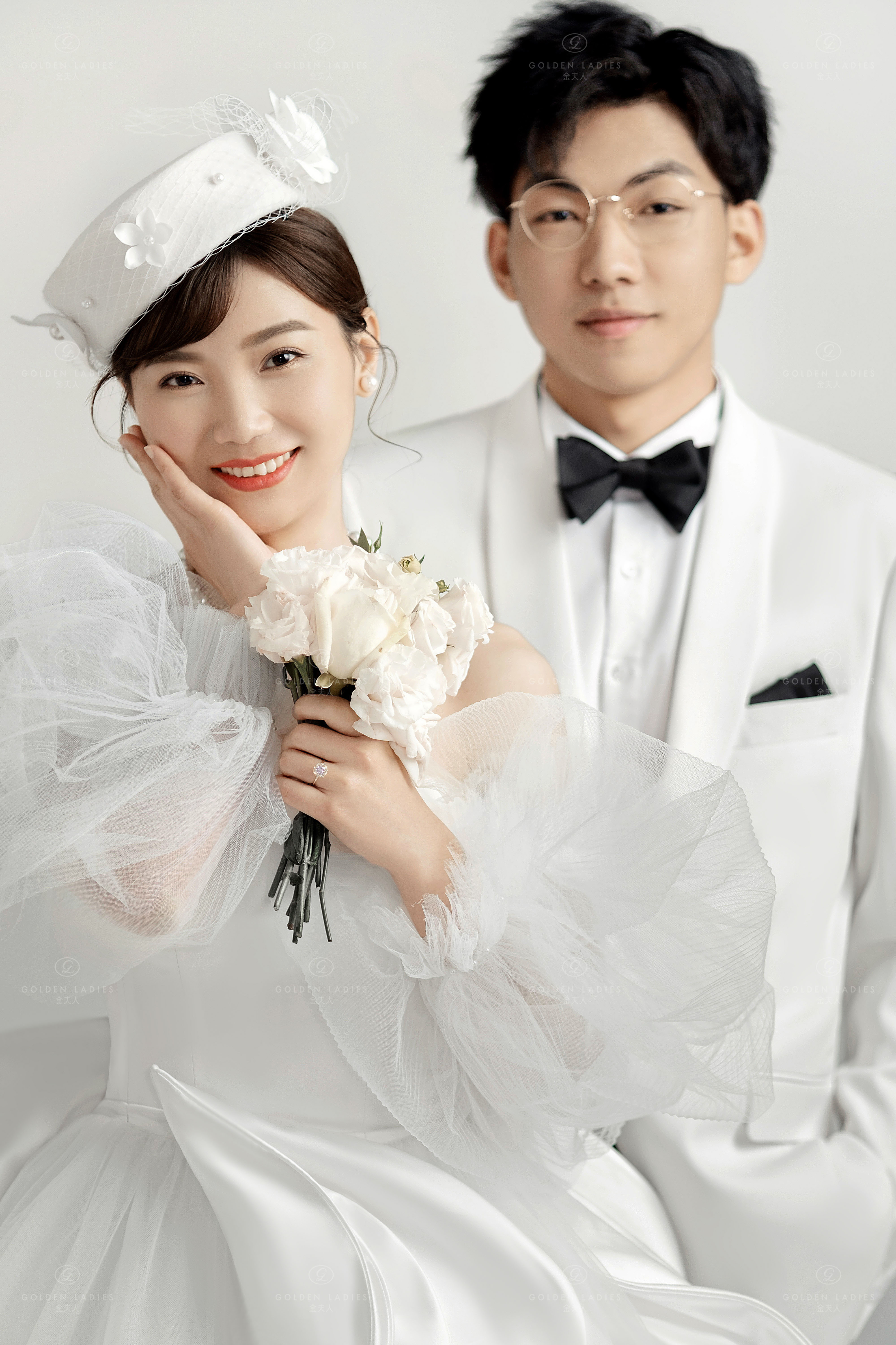 拍了复古婚纱照,超减龄复古又精致婚纱造型