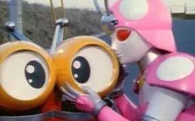 铁甲小宝可爱的样子,铁甲小宝三个铁憨憨表情包