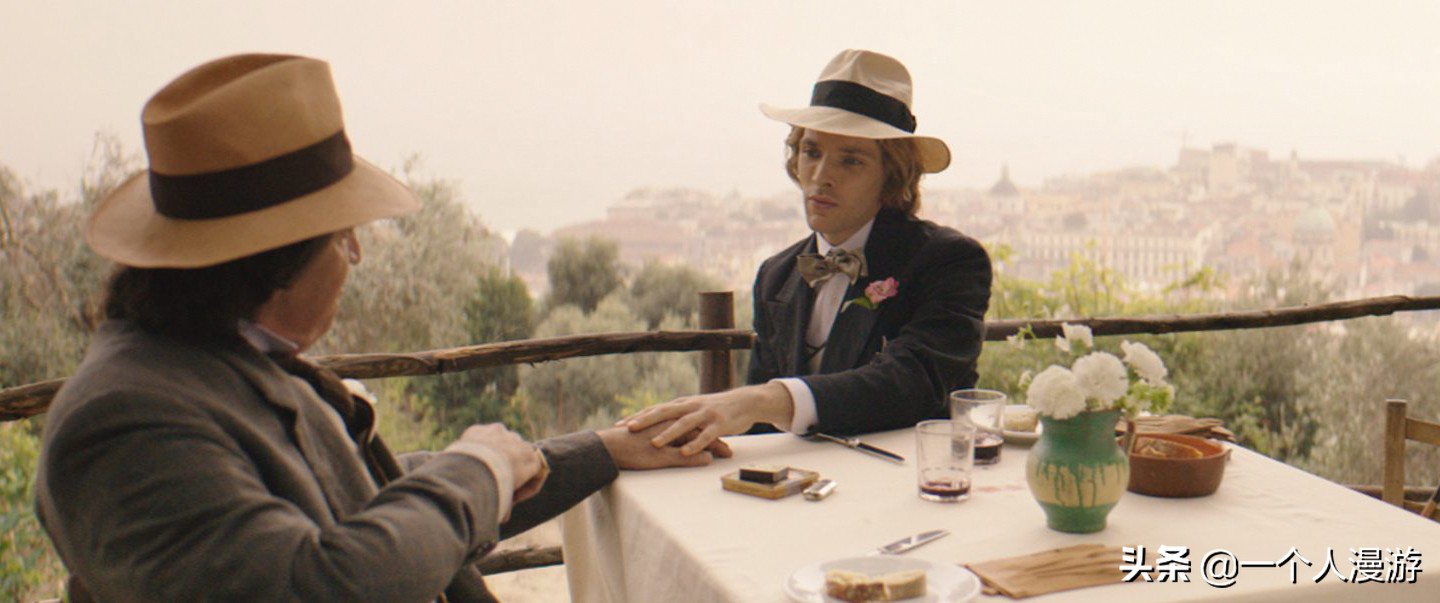 一代文豪为爱身败名裂，电影《快乐王子》讲述王尔德最后的日子