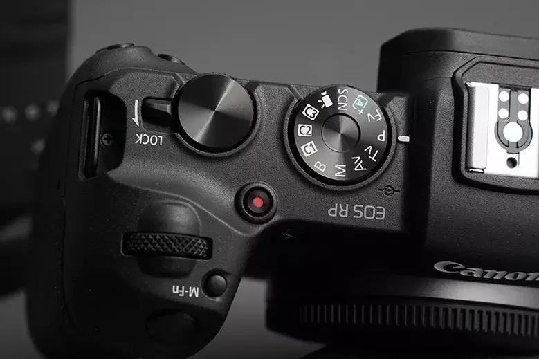 佳能eosrp是不是全画幅,佳能eosrp高感和宽容度测评