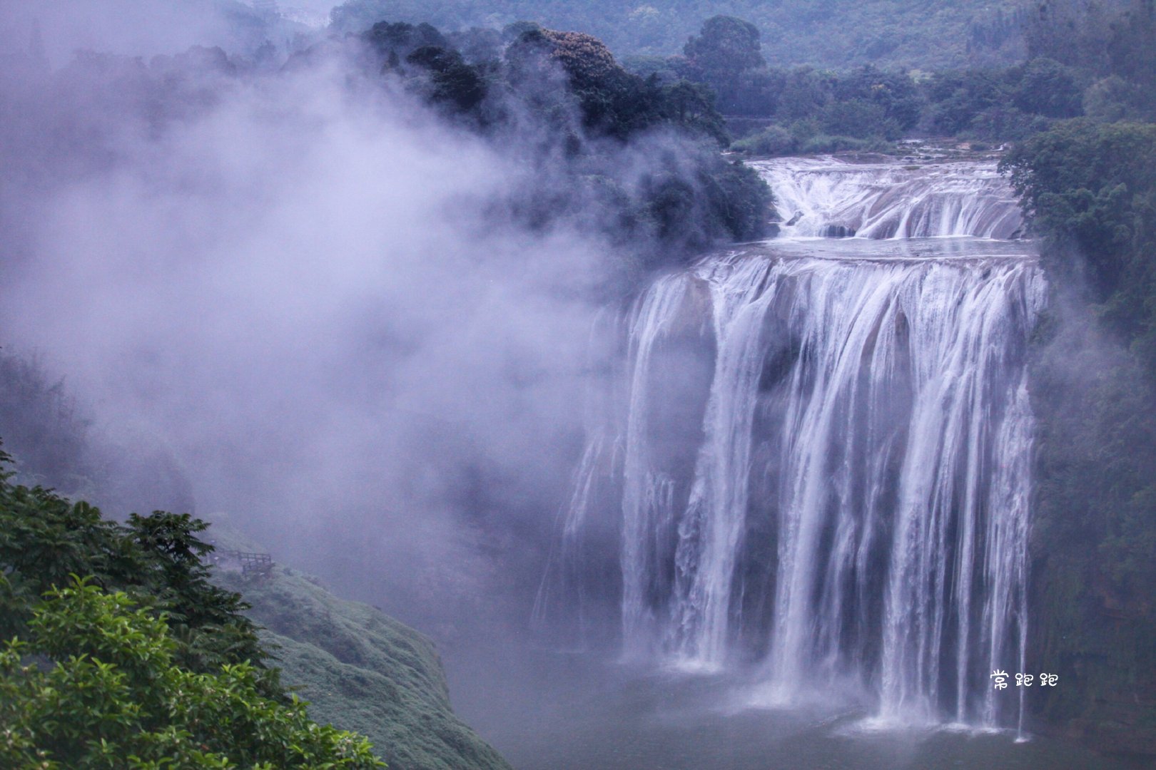 黄果树瀑布桃花源,贵州安顺黄果树瀑布特色