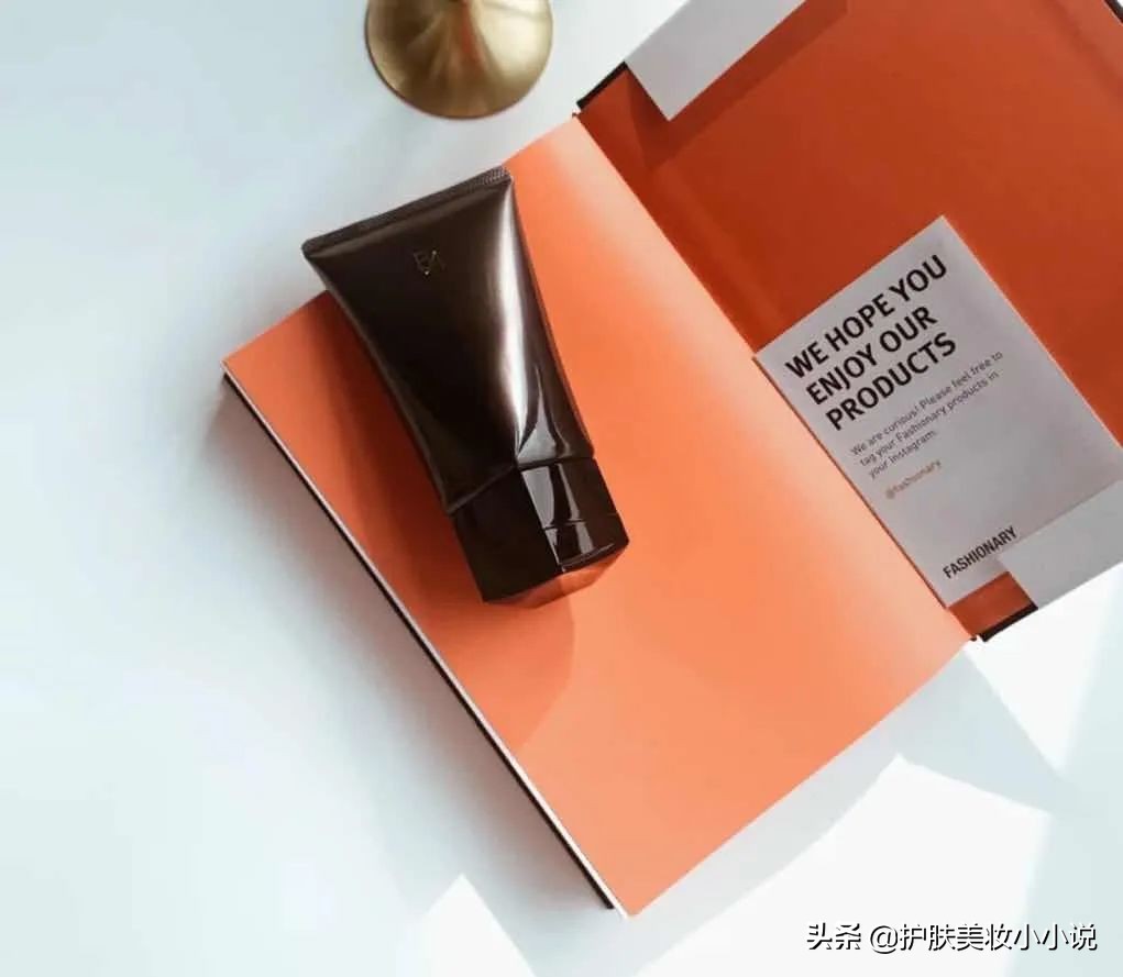 氨基酸洗面奶老爸测评23款洗面奶,测评哪款洗面奶脸能洗白