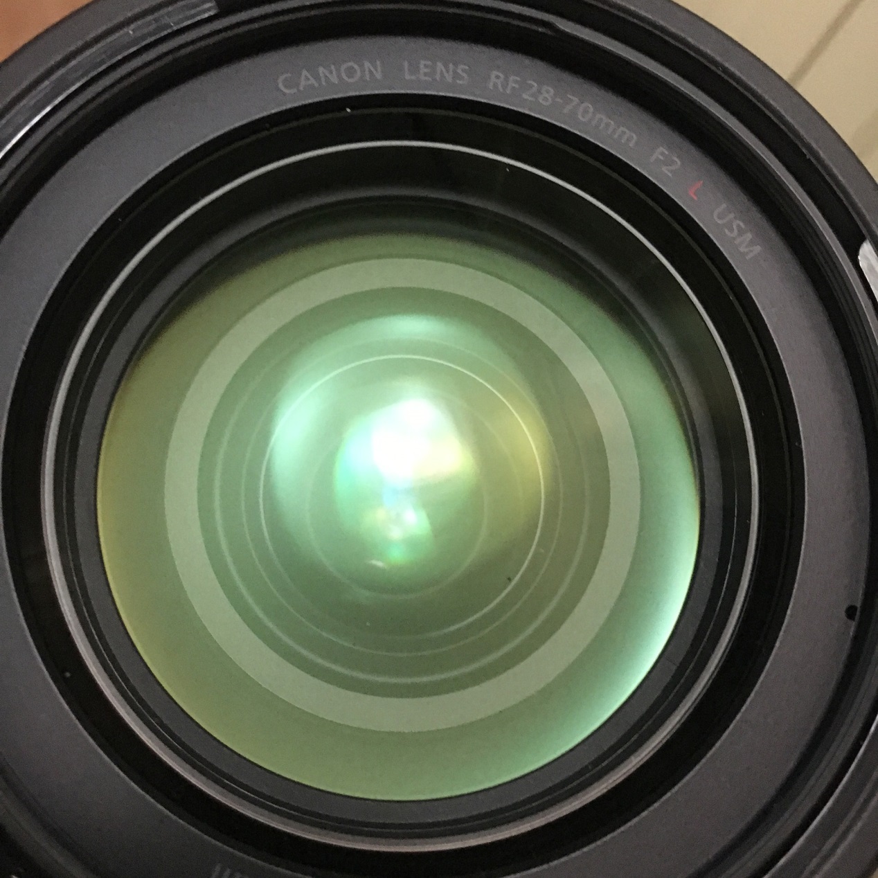 镜头镀膜用什么技术,镜头镀膜有一点瑕疵影响吗