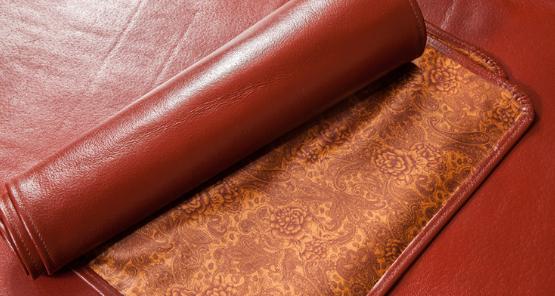 宝宝满头都是小痘痘,宝宝满头脓包治不好