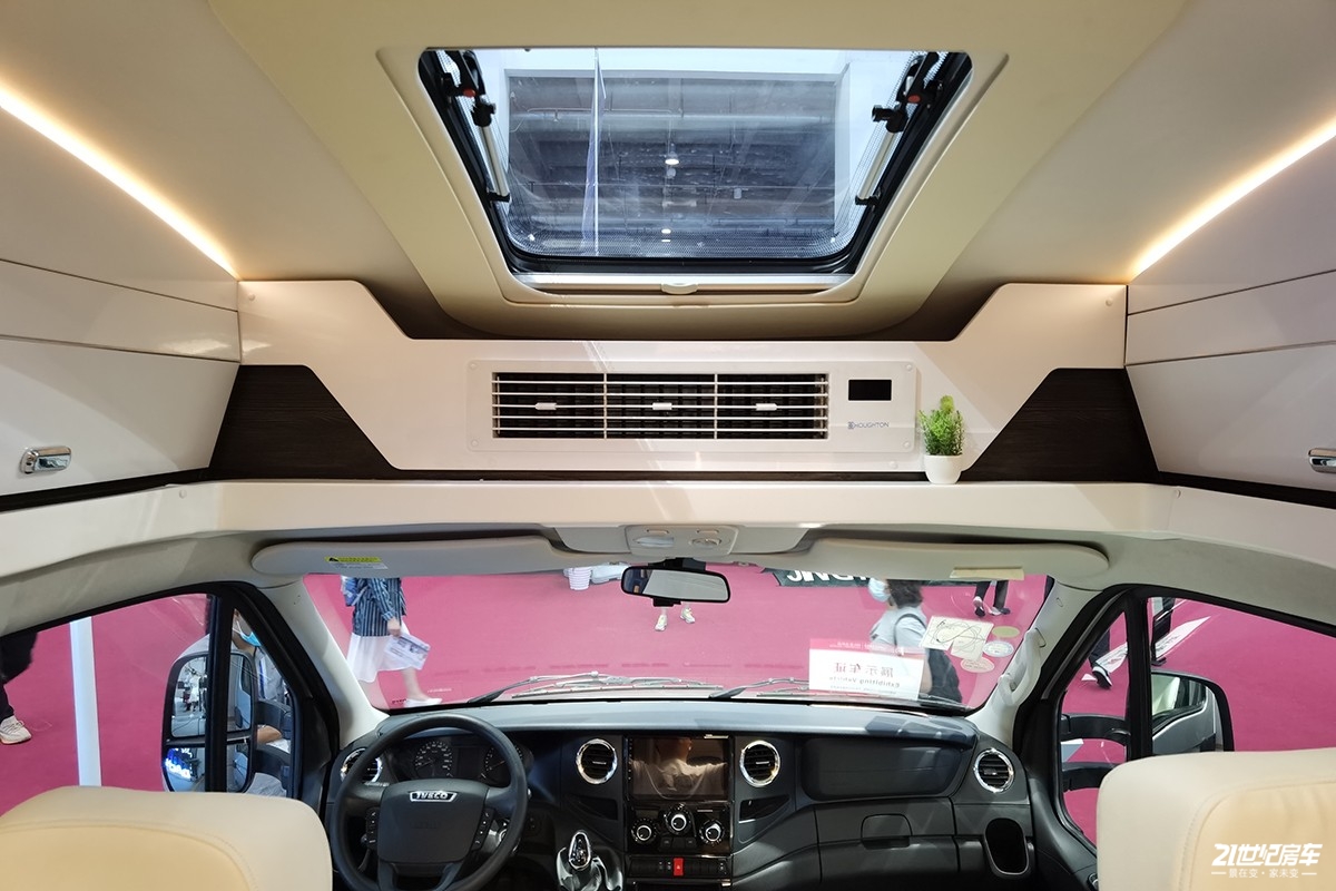 依维柯房车怎么搭电,依维柯房车支持快充吗