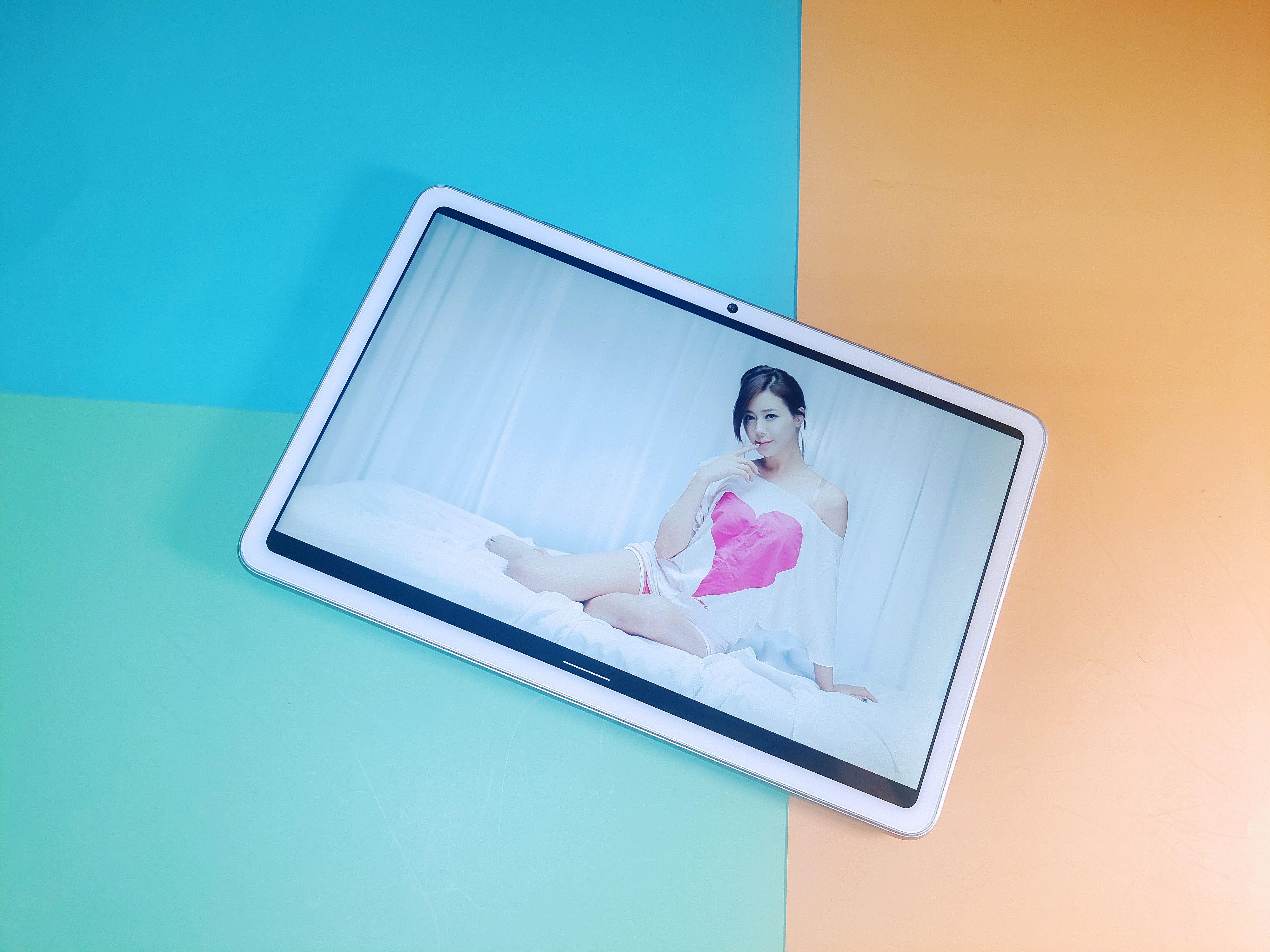 始于颜值忠于黑科技的国产手机,酷比魔方xplay40pro