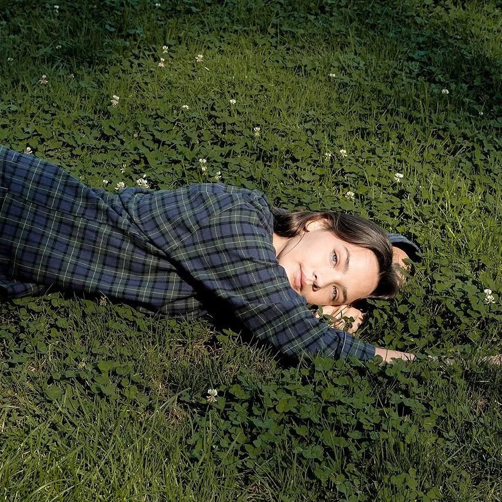 即使不出门也要穿出睡衣的别致,穿睡衣成了一种时尚