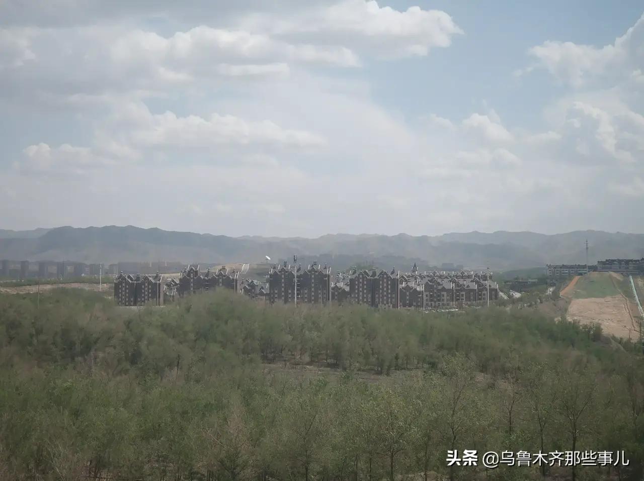 住在乌鲁木齐大山脚下的十个大型小区全在这里！有你家吗？