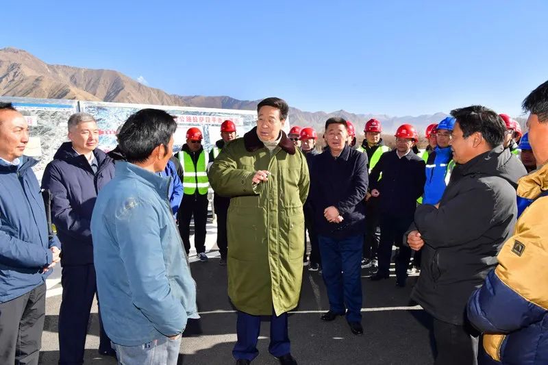 这个元旦假期，省委书记、省长们都去了哪里？