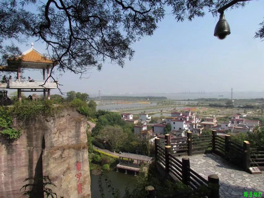 广州莲花山景点,岭南莲花山全景
