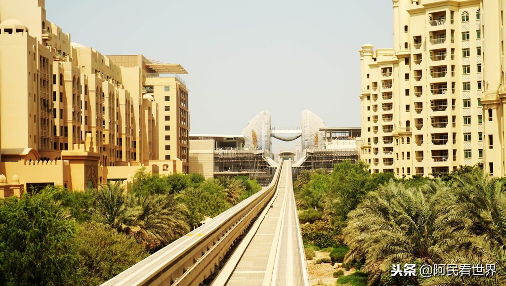 去阿联酋跟团游,随旅游团到迪拜旅游攻略