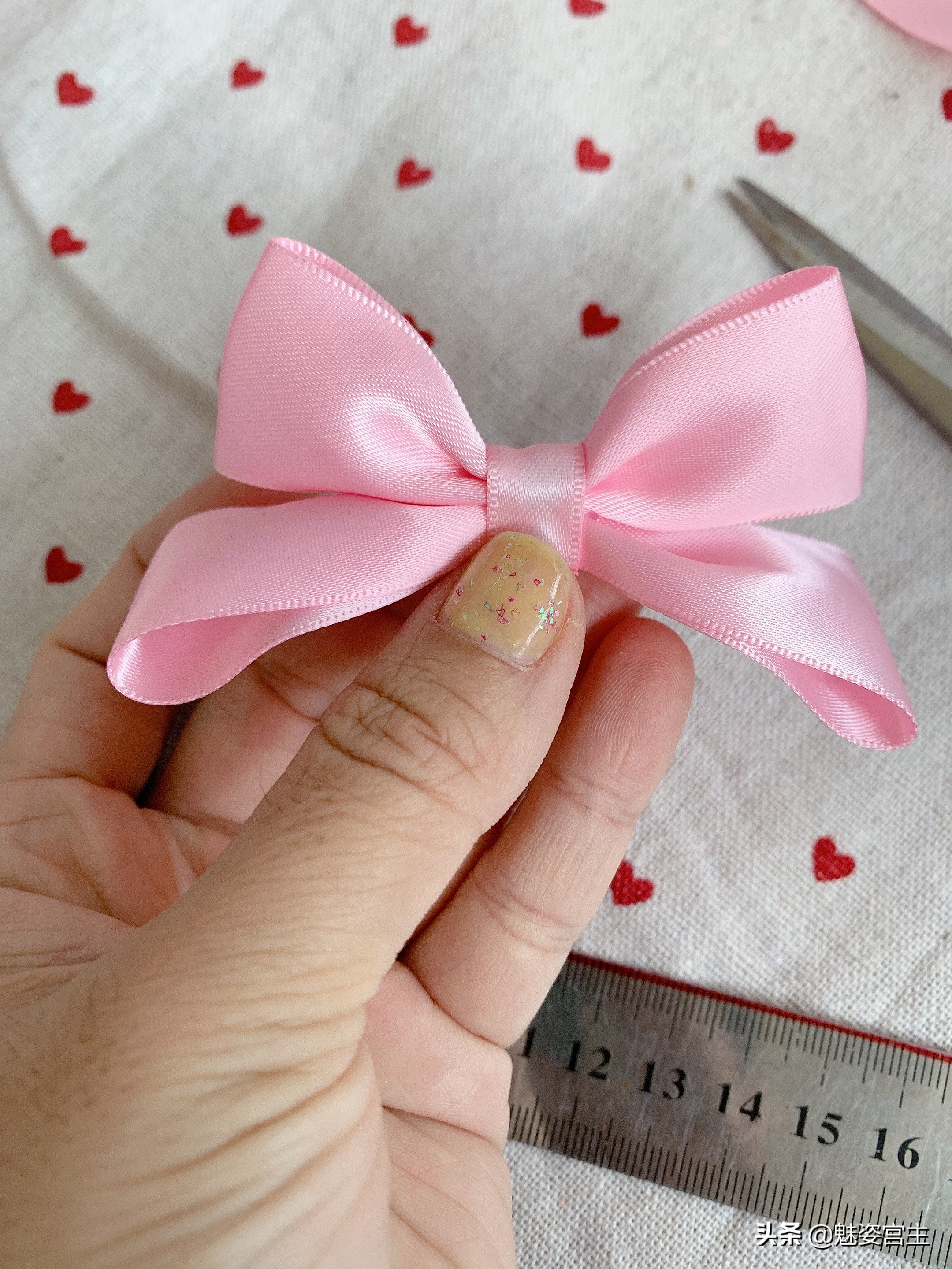 花夹的制作方法,简单发夹制作教程