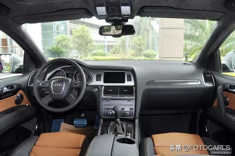 奥迪q7v12柴油版越野视频,奥迪q7v12柴油6.0发动机质量