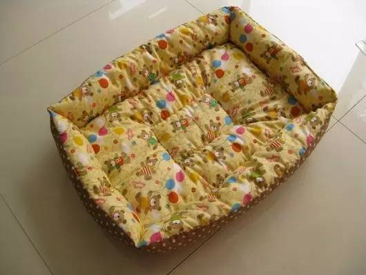 自制狗窝无纺布,旧布条自制大型犬狗窝教程