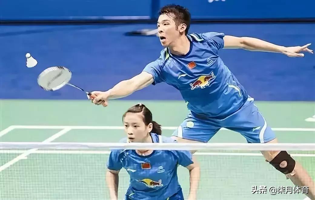 羽毛球双打最重要的一件事,羽毛球双打的最重要的一件事
