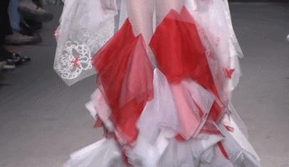 兰公子变身“巧手神探”百乐门老板娘|纸上刺绣,别具匠心