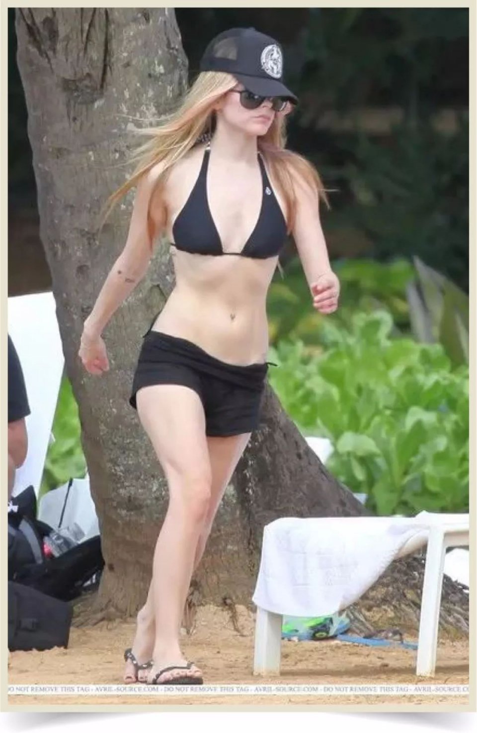 艾薇儿替身梅丽莎现状,为什么说艾薇儿是真实的