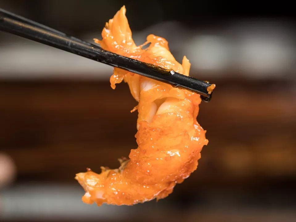 宝安人的顺德饭堂，生蚝用木桶蒸，还加黑松露