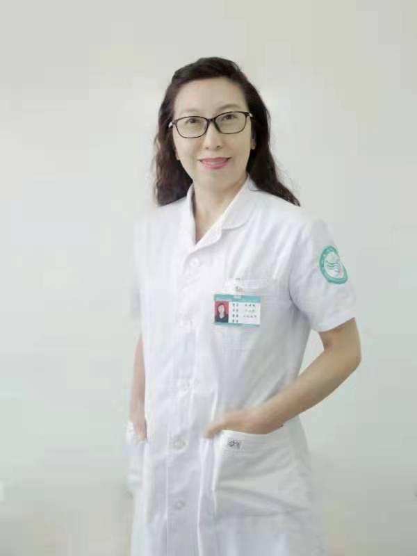 12月5日,九三学社山西省委医疗专家在汾东院区义诊送健康