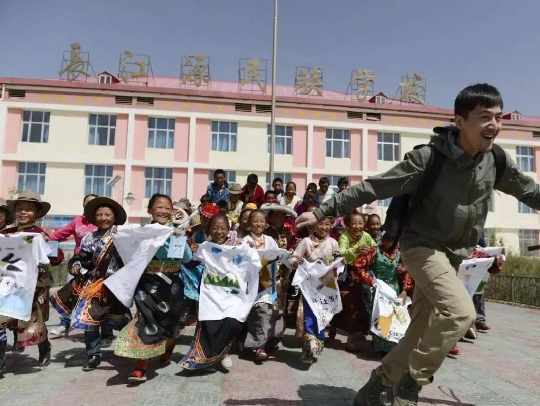 胡歌拒绝集资应援,胡歌缴税吗