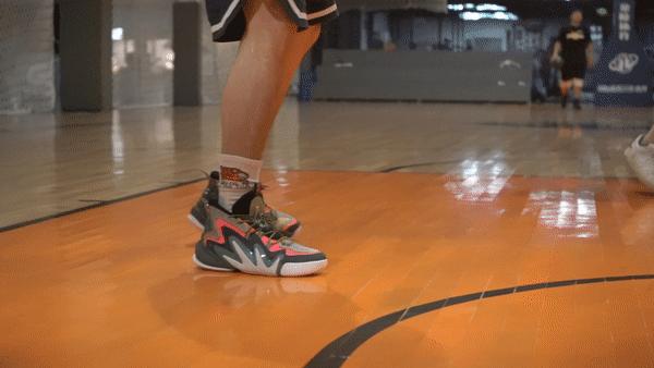 无论是打球还是穿鞋,你都「要疯」一点|KVSN众测