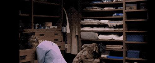 更大尺度版的《寄生虫》，从天堂到地狱只需一瞬